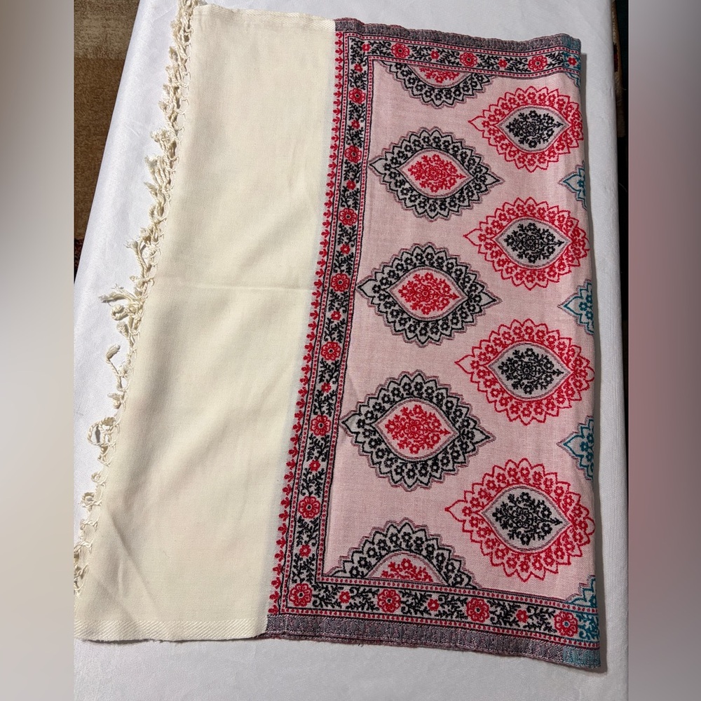 Colorful Patterned wool Scarf/shawl - image 3